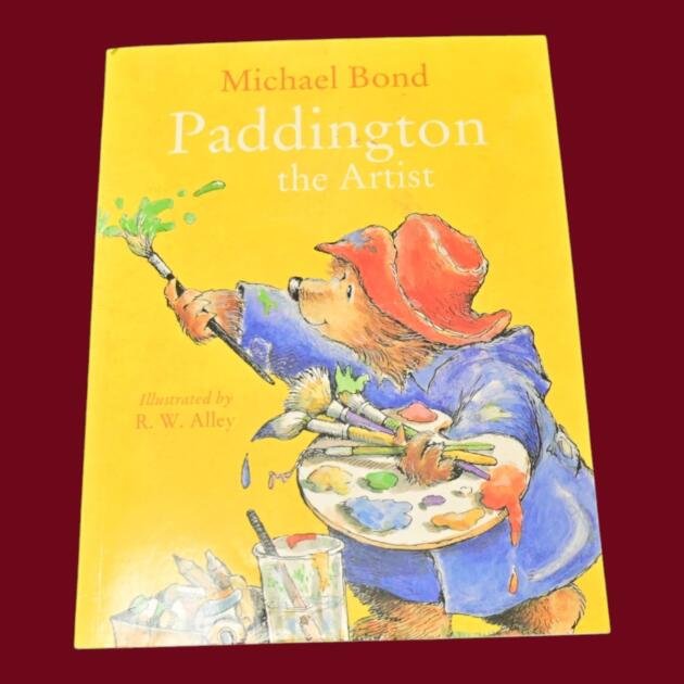 Paddington the Artist